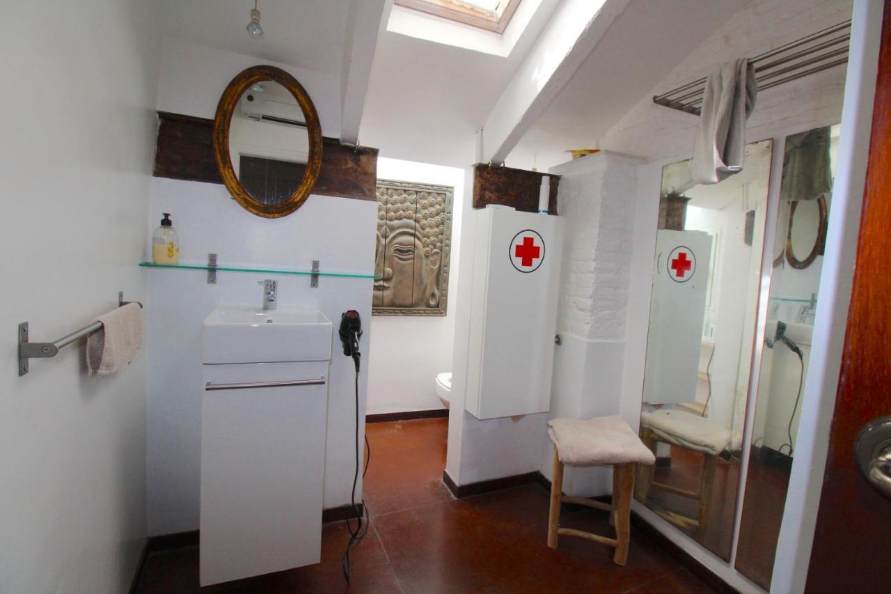 Appartement Piso En La Cuitat Vella Cerca De Jardines Real à Valence Extérieur photo